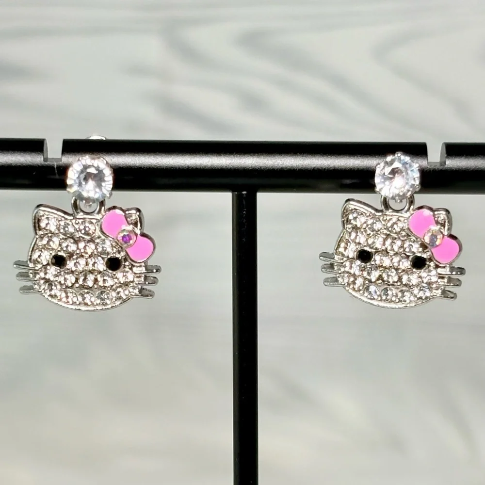 Hello‎ Kitty Crystal Earrings with Pink Bow